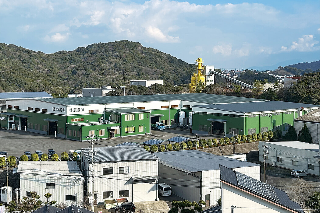 本社工場の外観イメージ