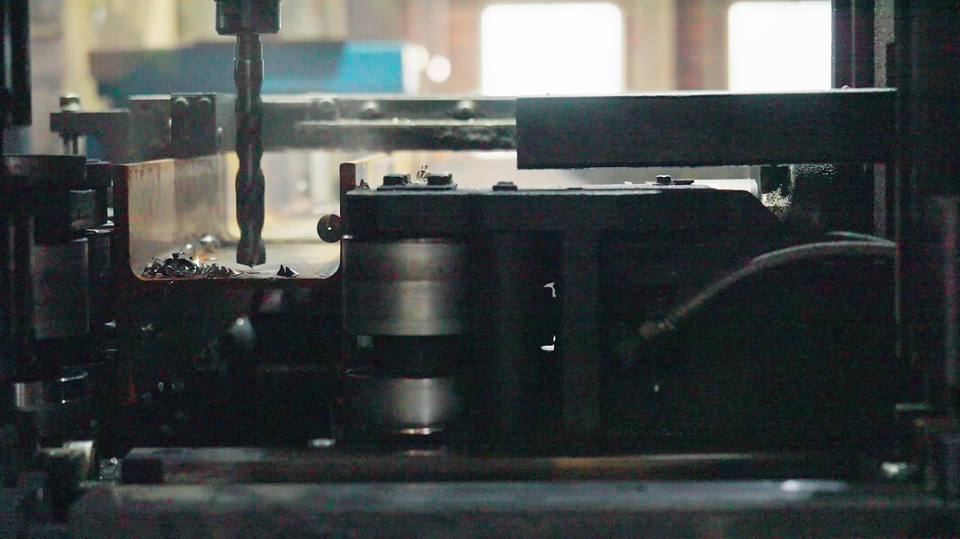 ドリルバンドソーのイメージ